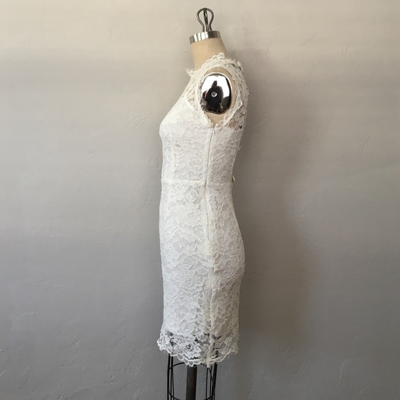 Ivory lace dress with built in slip and silk bows - Picture 2 of 5